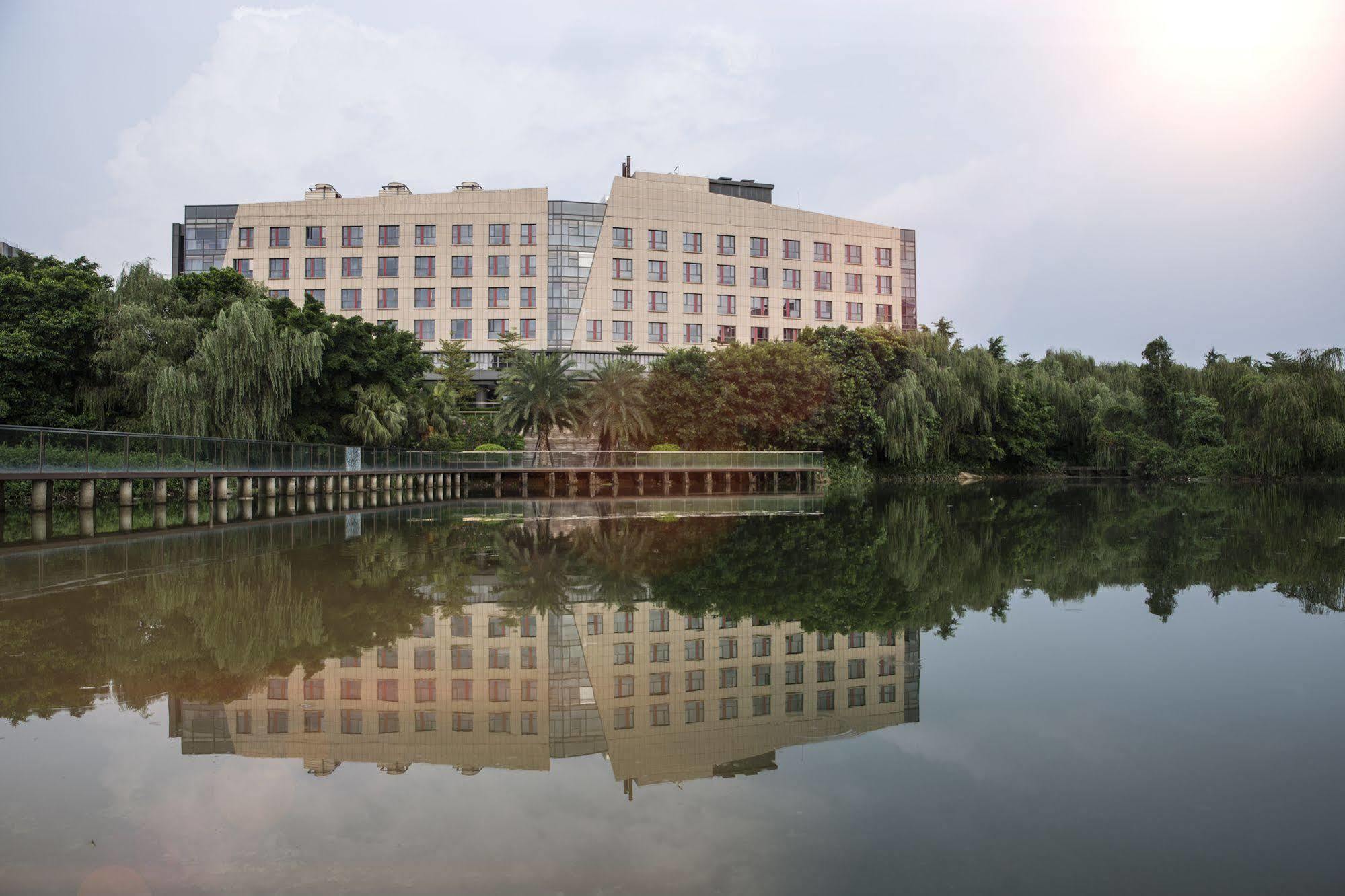 Aloft Dongguan Songshan Lake Exteriér fotografie